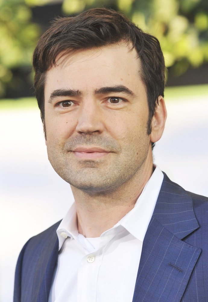 Next photo of Ron Livingston