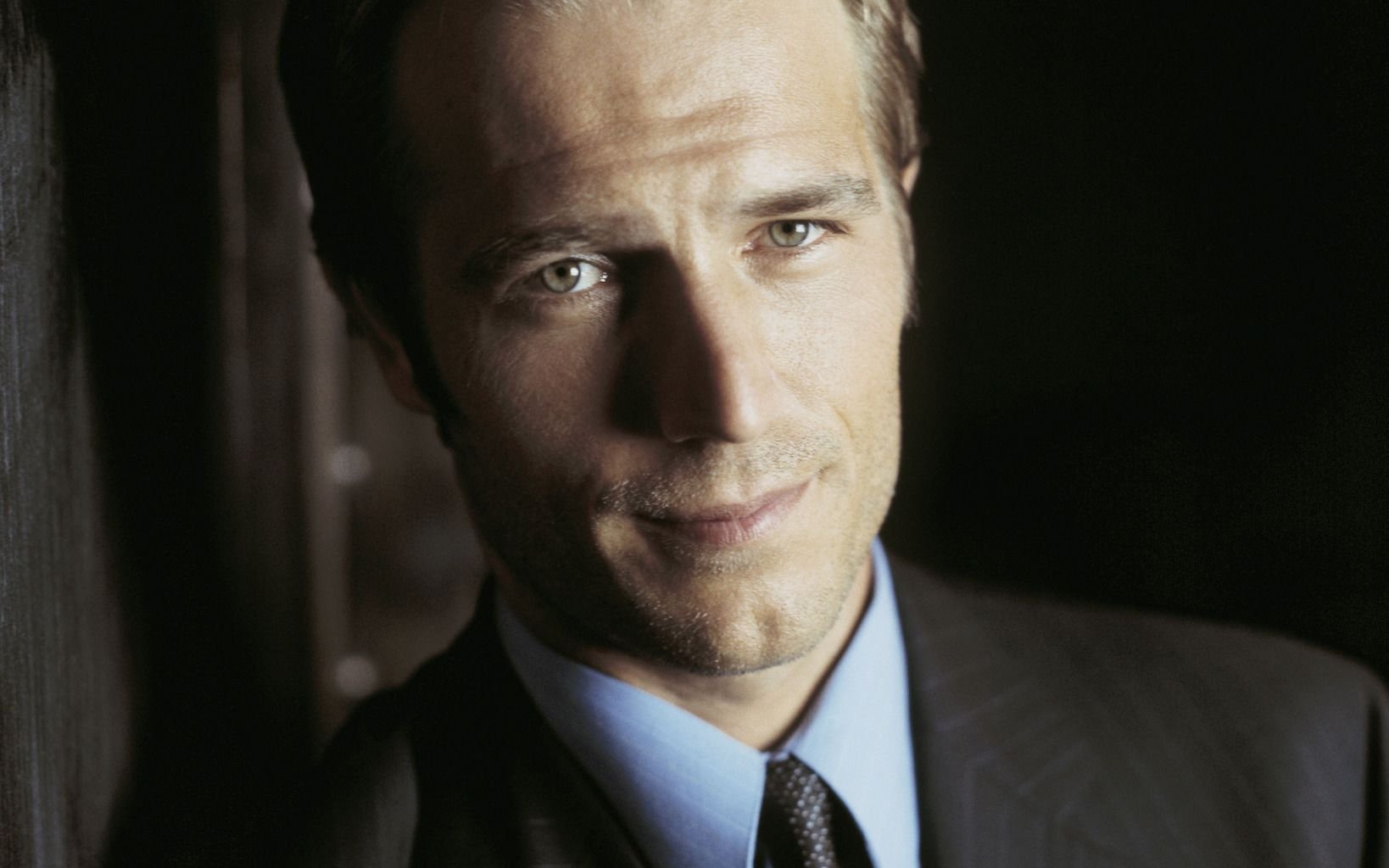 Michael Vartan contact