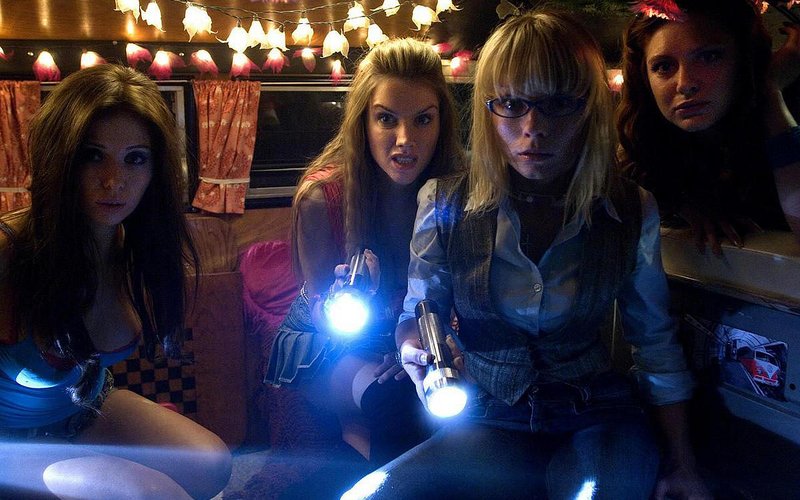 Lesbian Vampire Killers Czyli Noc Krwawej żądzy 2009 Fdb