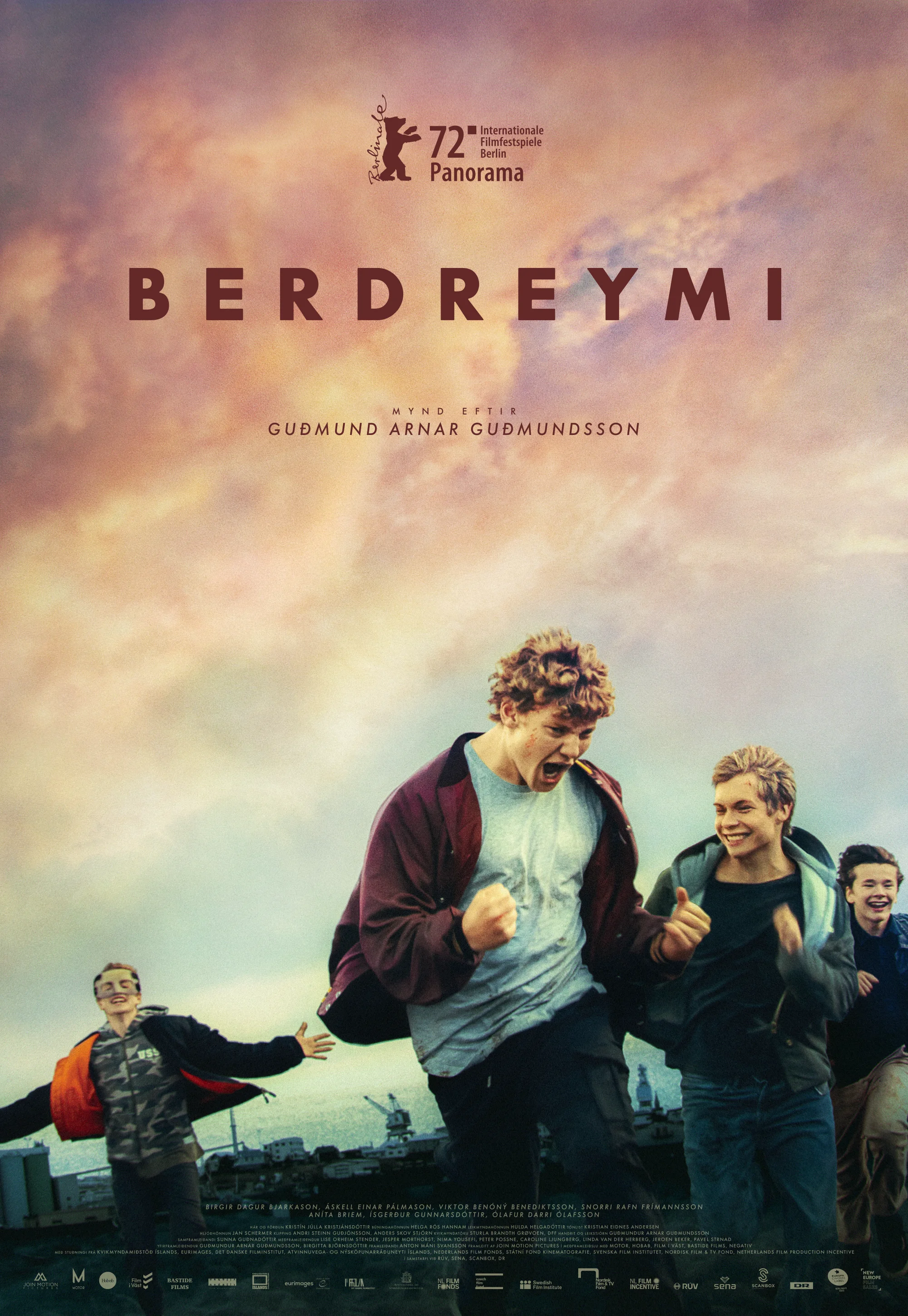 Od Ilu Lat Jest Film Piękne Istoty Piękne istoty (2022) - Wytwórnie - FDB
